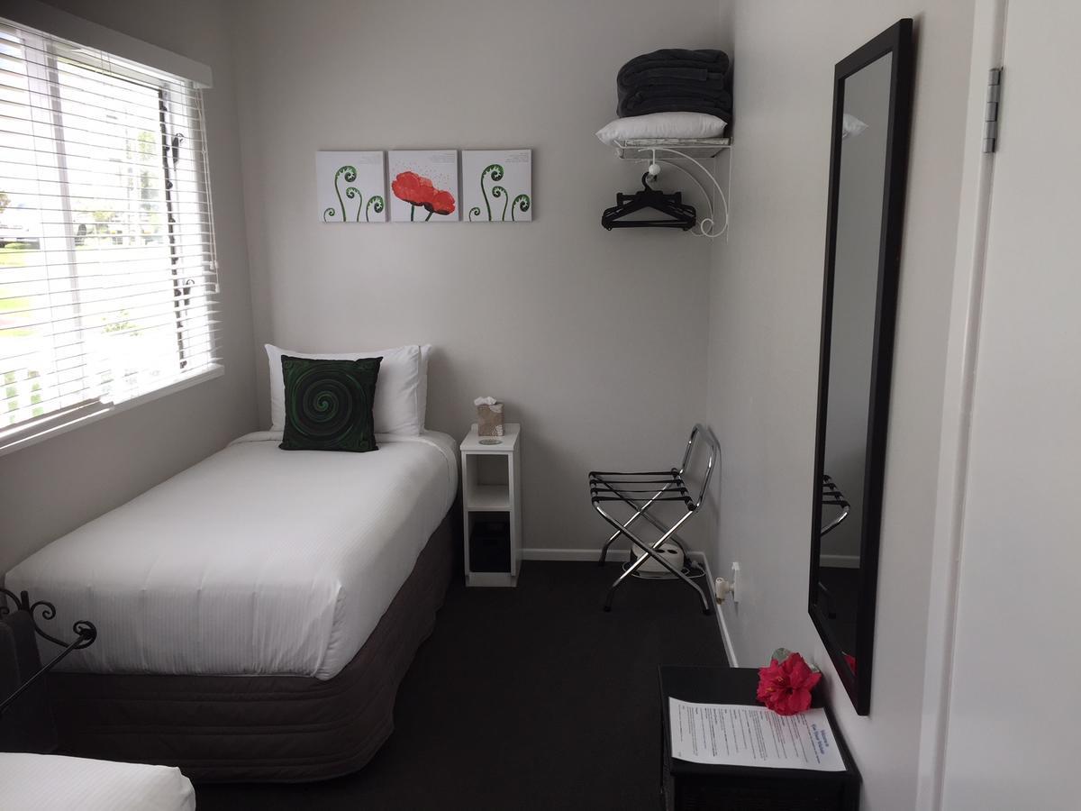 Kiwi House Waiheke Hotel Oneroa Екстериор снимка