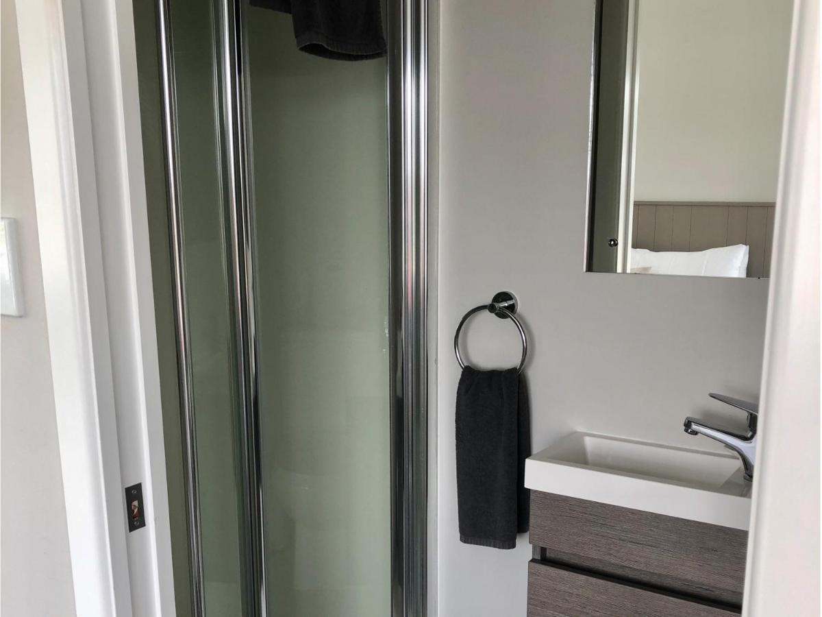 Kiwi House Waiheke Hotel Oneroa Екстериор снимка