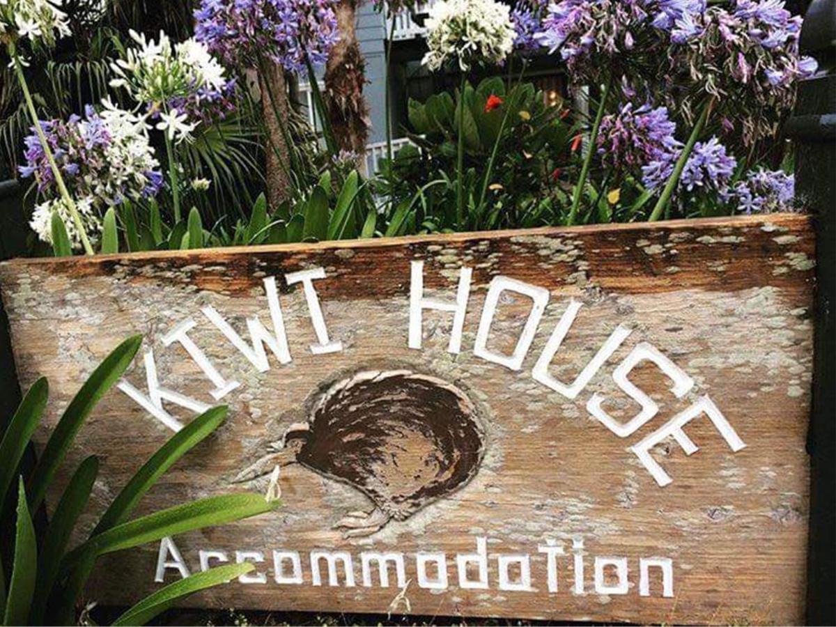 Kiwi House Waiheke Hotel Oneroa Екстериор снимка
